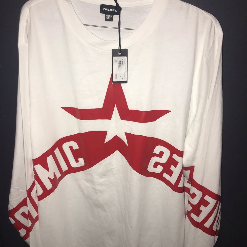 DIESEL LONG SLEEVE    NEW WITH TAG MINT CONDITION 💯 Cotton